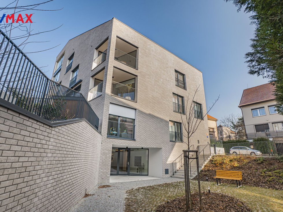 Pronájem bytu 3+kk 139 m², Praha