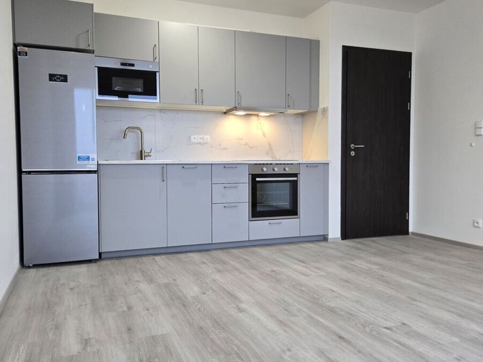 Pronájem bytu 2+kk 63 m², Praha