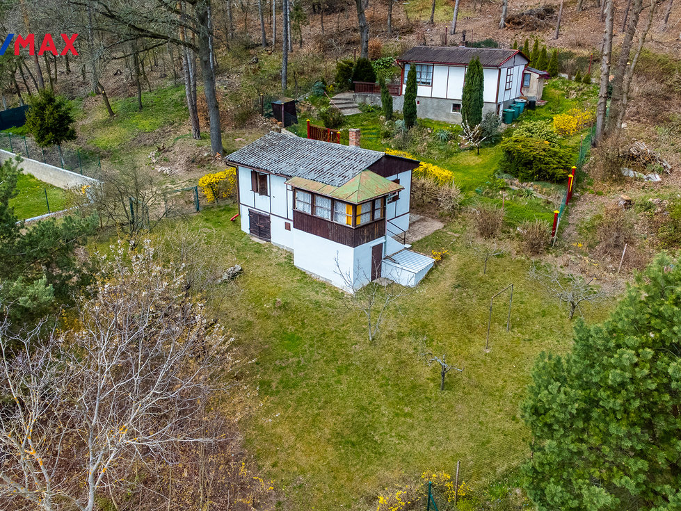 Prodej chaty 35 m², Černolice
