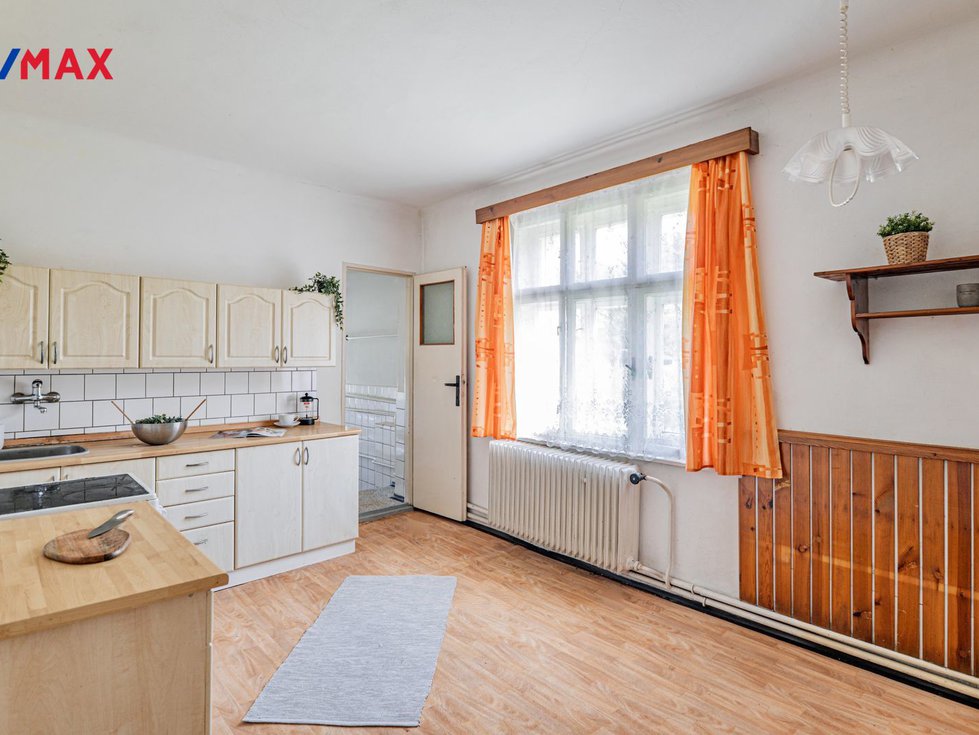 Prodej rodinného domu 170 m², Bečov nad Teplou