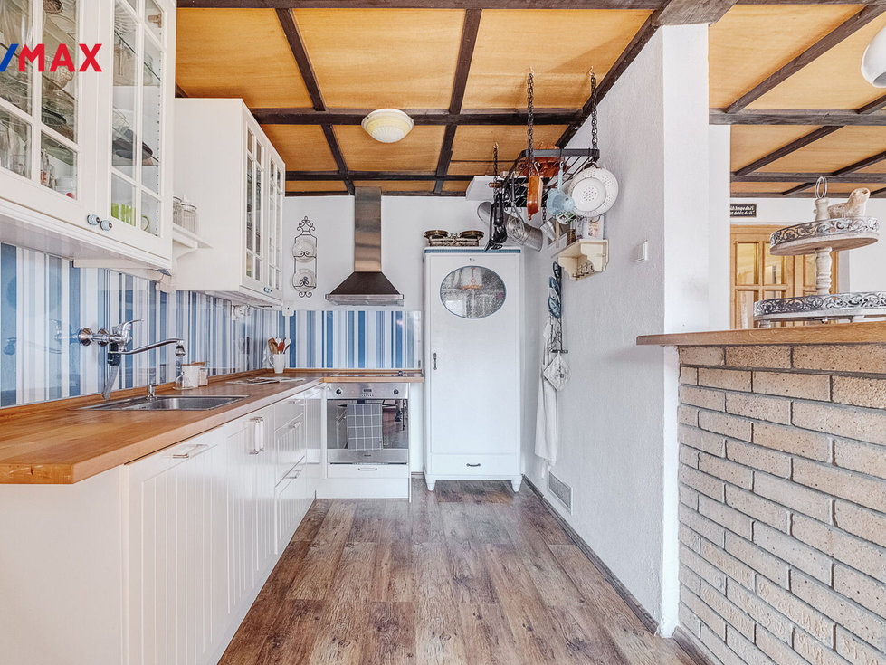 Prodej chalupy 168 m², Lašovice