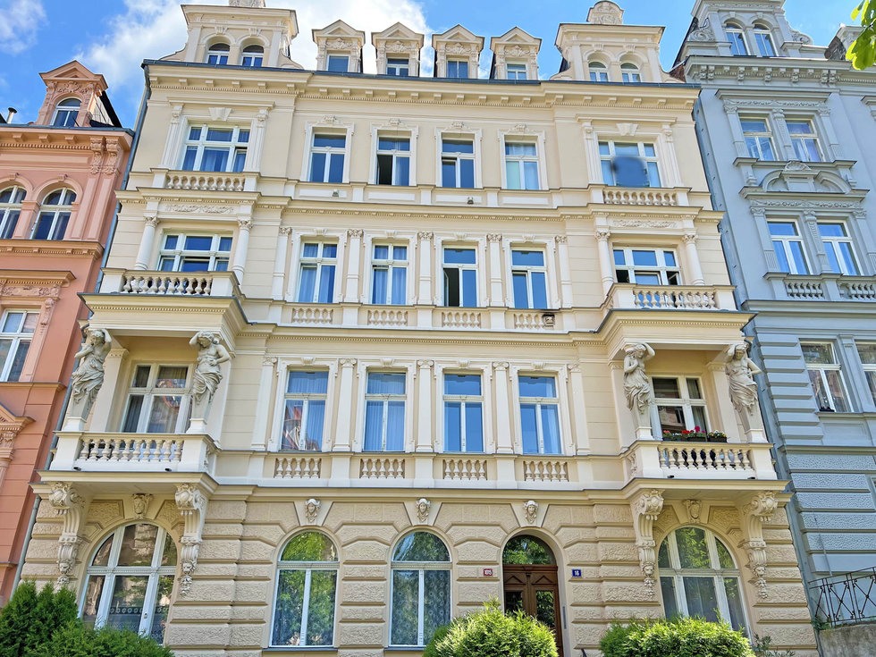 Prodej bytu 2+1 90 m², Karlovy Vary