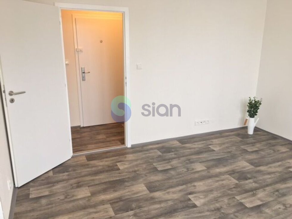 Pronájem bytu 2+1 44 m², Ostrava