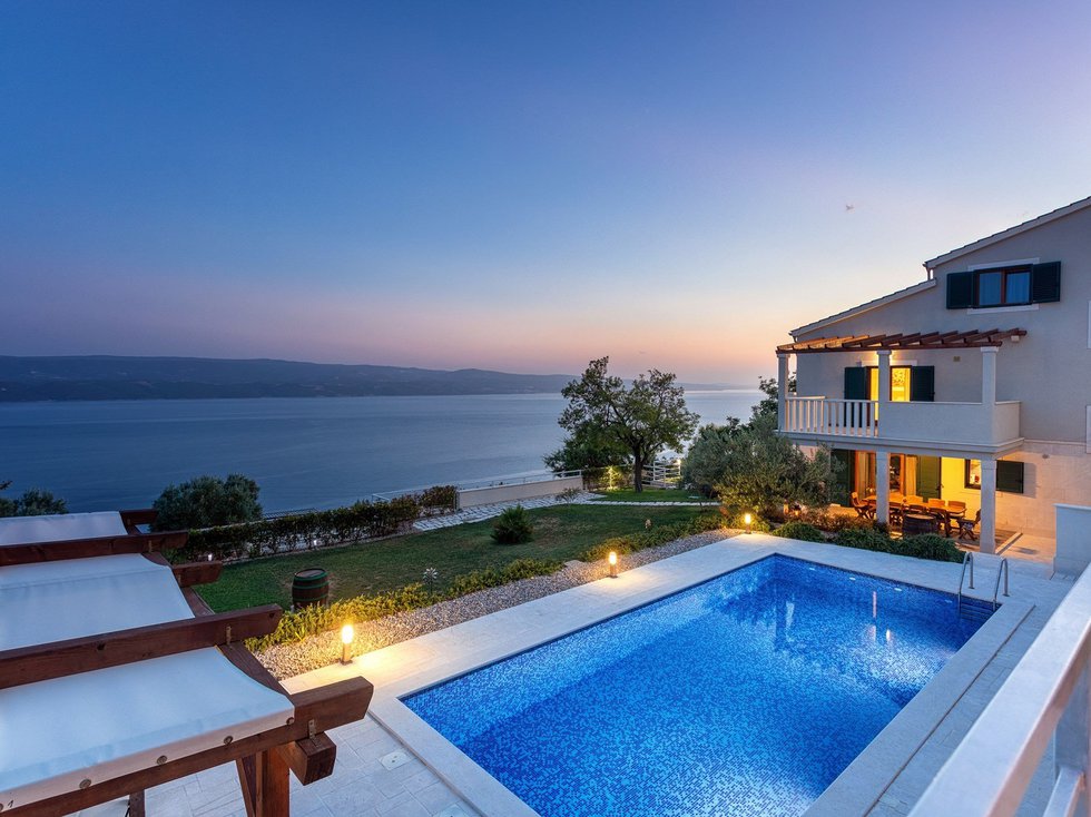 villa-exclusive-omis-luxury-croatia-retreats-62-16