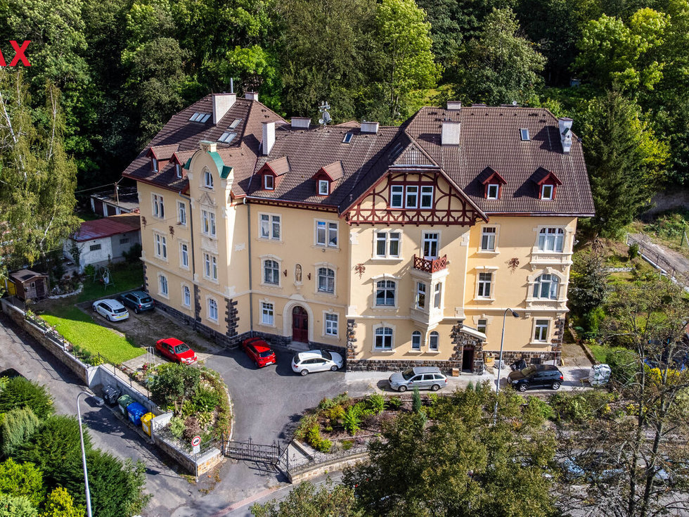 Prodej bytu 5+1 a více 144 m², Karlovy Vary