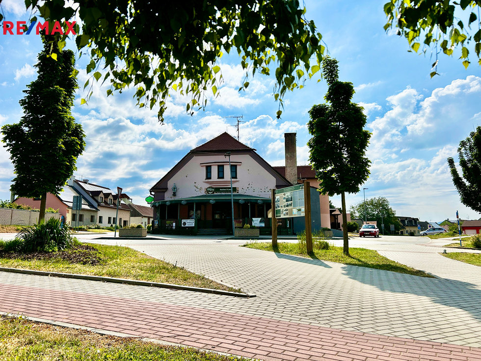 Prodej restaurace 450 m², Pasohlávky