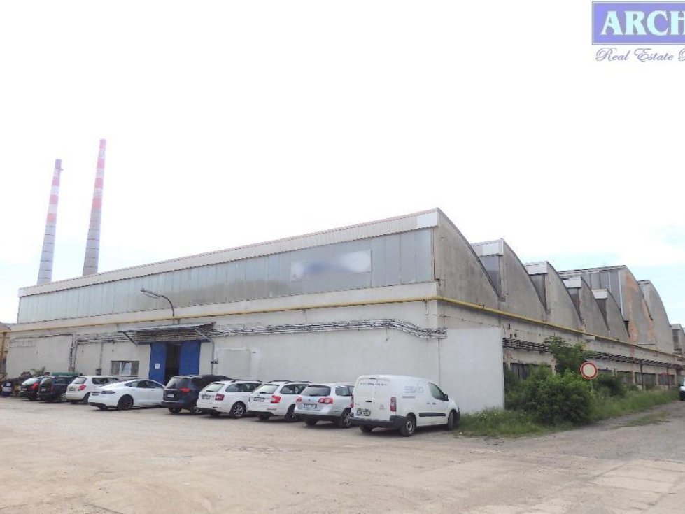 Pronájem výrobního objektu 1500 m², Louny