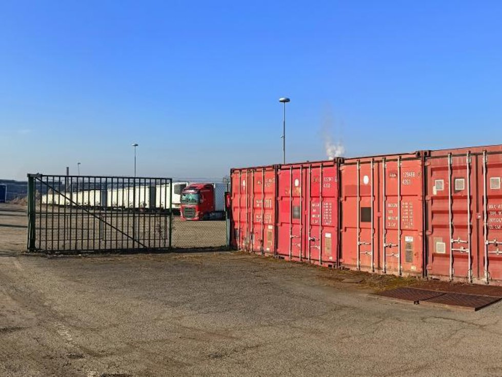 Pronájem komerčního pozemku 6000 m², Králův Dvůr