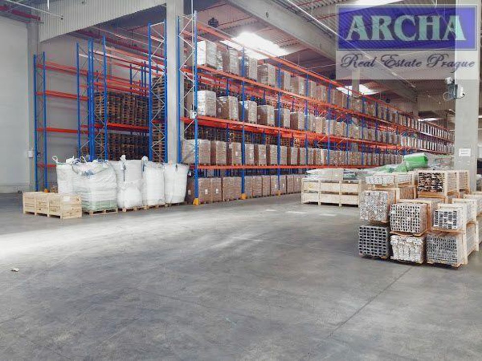 Pronájem skladu 450 m², Rudná