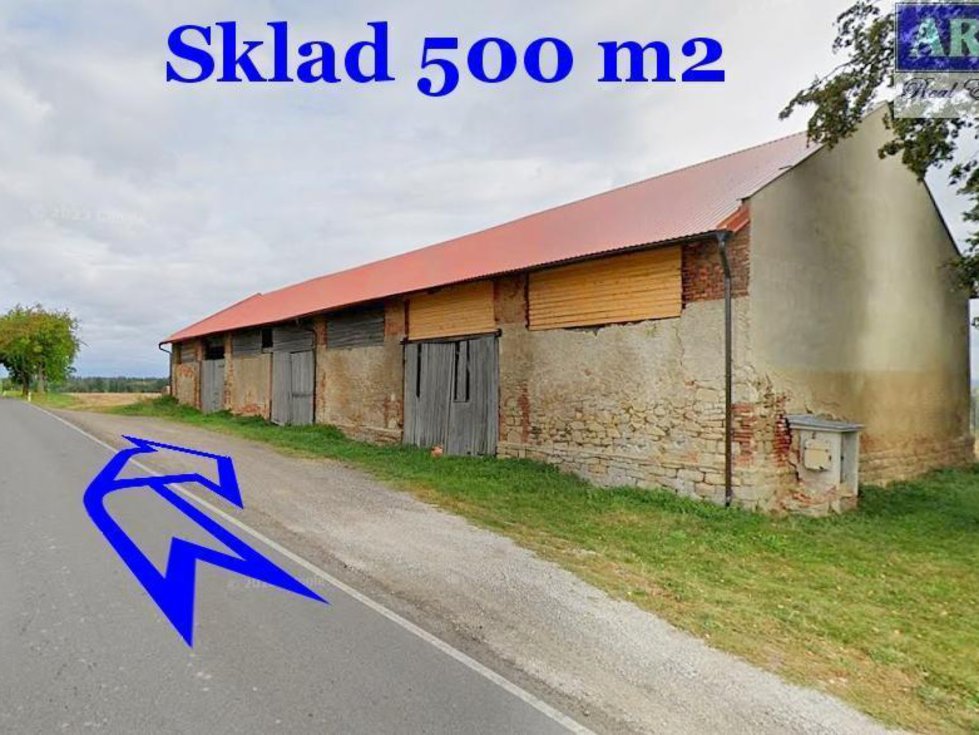 Pronájem skladu 500 m², Květinov