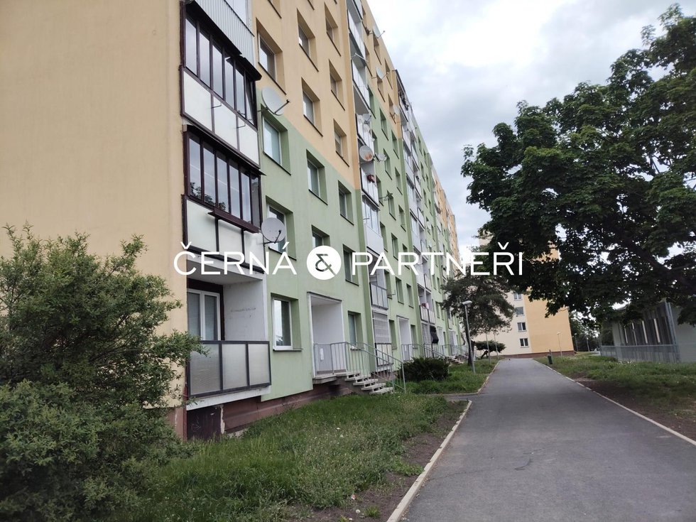 Pronájem bytu 2+kk 352 m², Chomutov