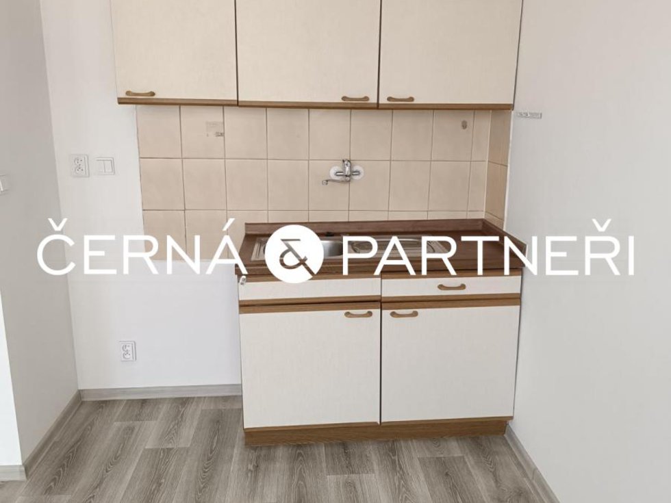 Prodej bytu 1+kk, garsoniery 21 m², Most