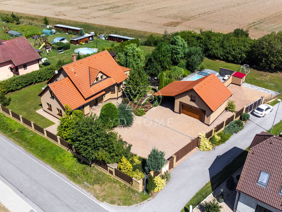 Prodej rodinného domu 186 m², Kovač