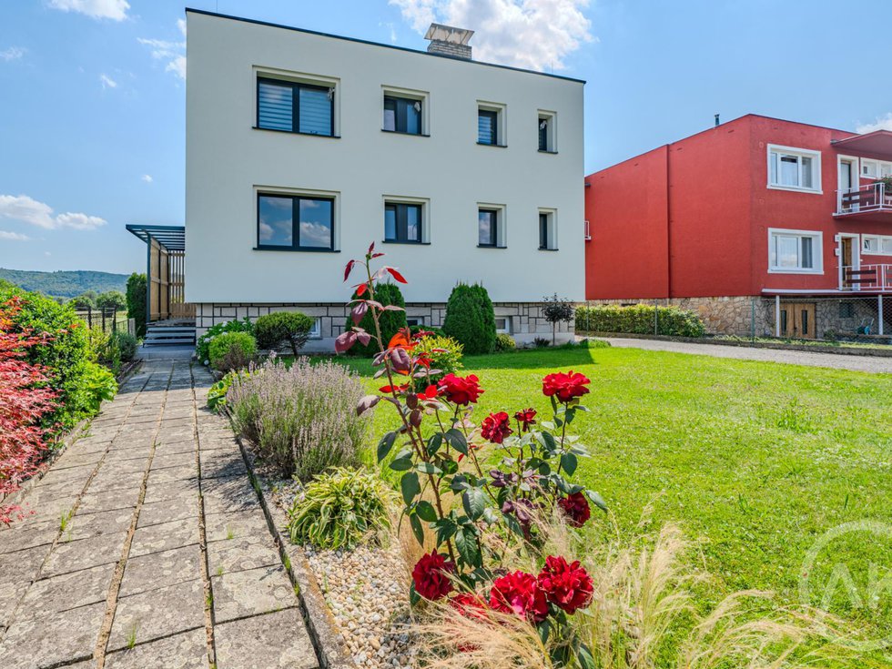 Pronájem bytu 3+1 82 m², Hranice