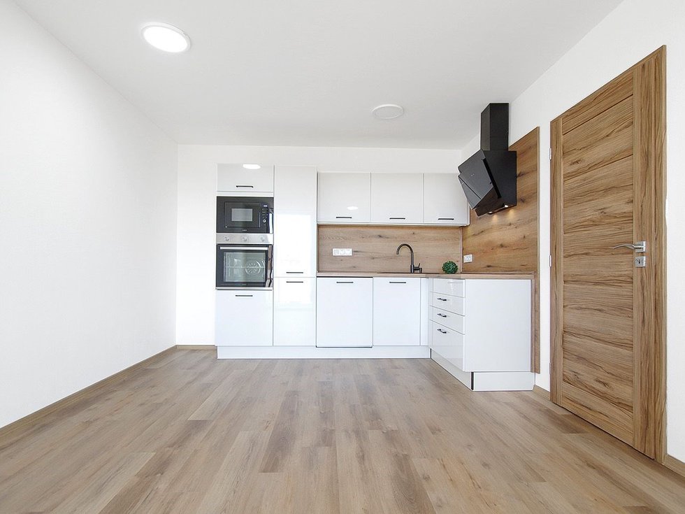 Pronájem bytu 2+kk 47 m², Hluboká nad Vltavou