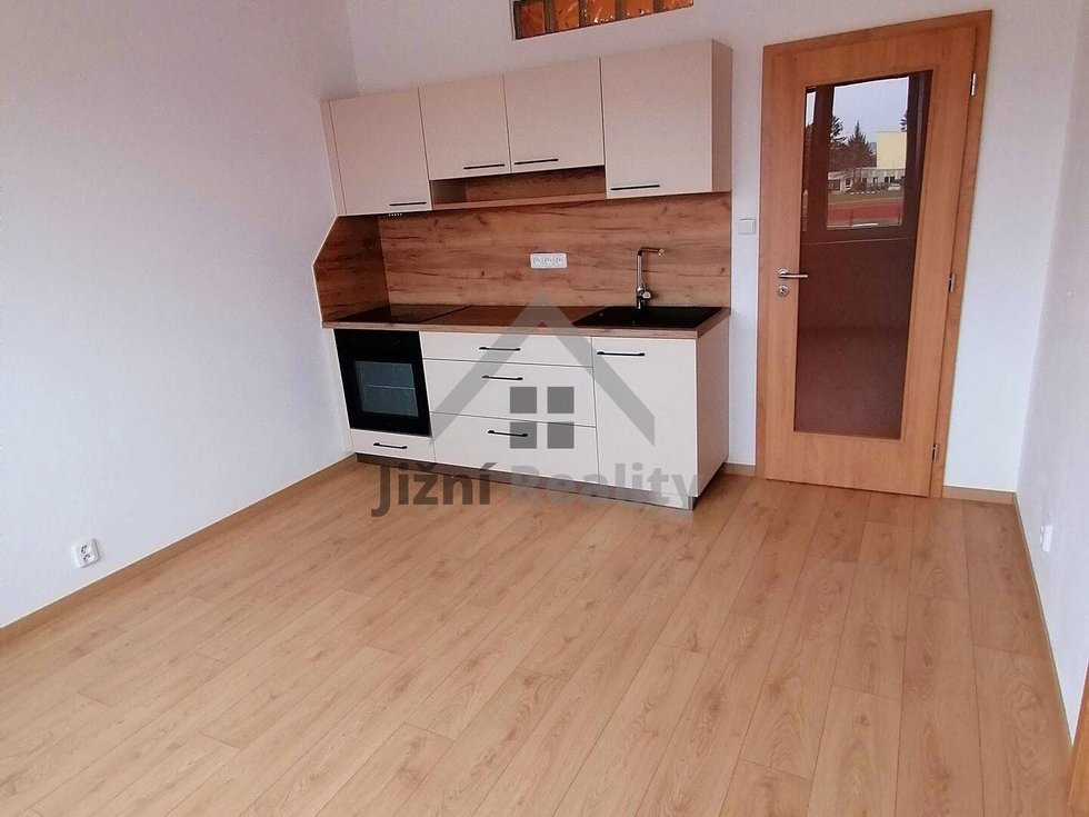 Pronájem bytu 2+kk 37 m², České Budějovice