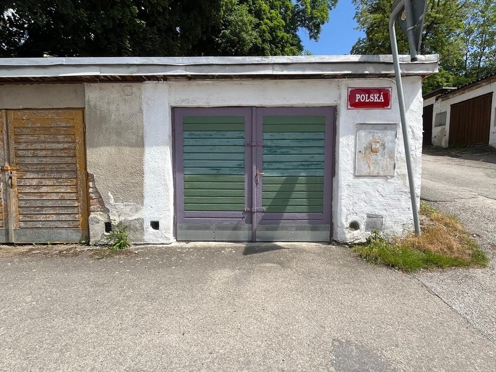 Pronájem garáže 24 m², Český Krumlov