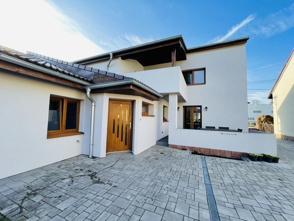 Prodej rodinného domu 238 m², Horní Bříza