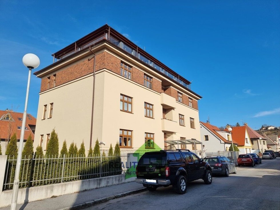 Pronájem bytu 2+kk 59 m², Český Krumlov