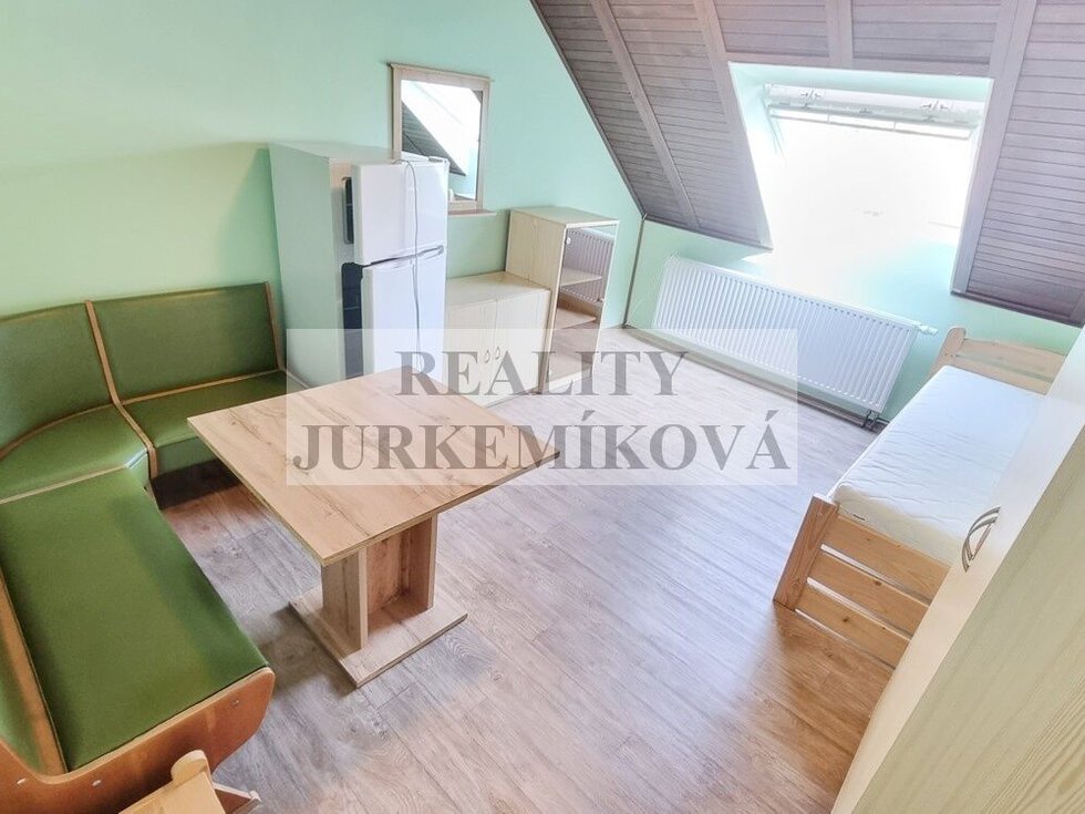 Pronájem bytu 1+kk, garsoniery 18 m², Rudolfov