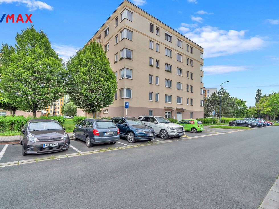 Prodej bytu 1+kk, garsoniery 34 m², Hradec Králové