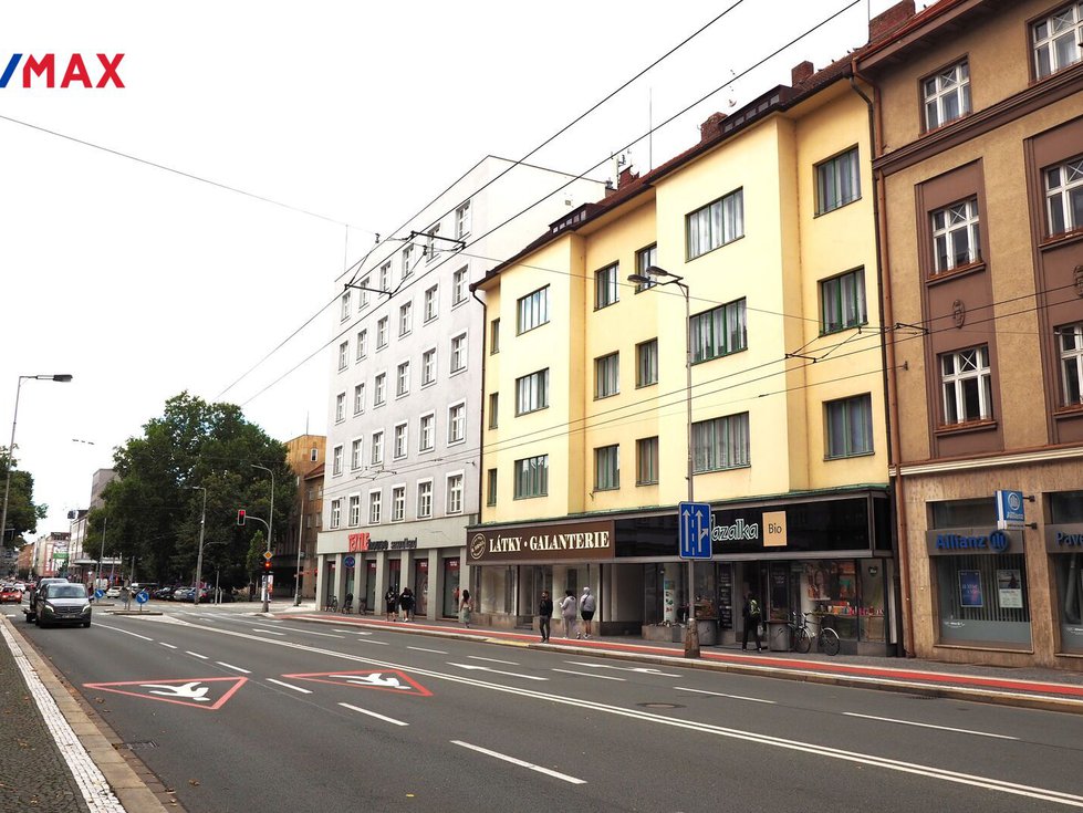 Pronájem obchodu 150 m², Hradec Králové