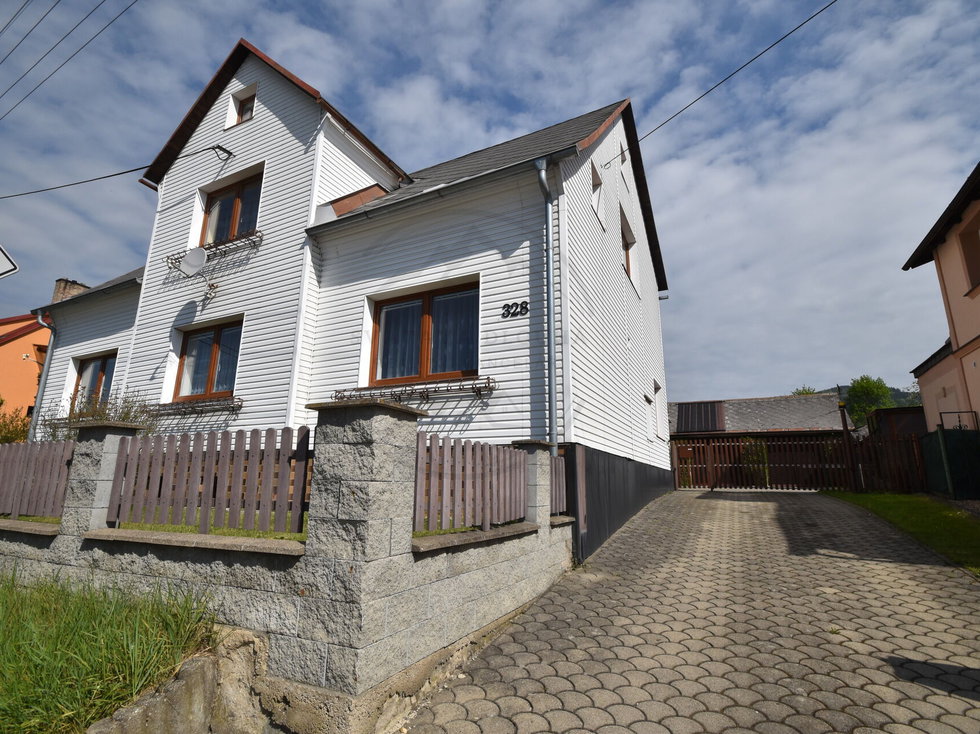 Pronájem bytu 2+1 48 m², Lipová-lázně