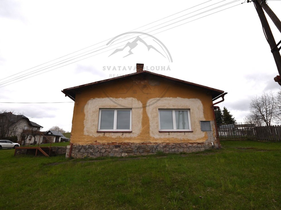 Prodej rodinného domu 290 m², Hradec-Nová Ves