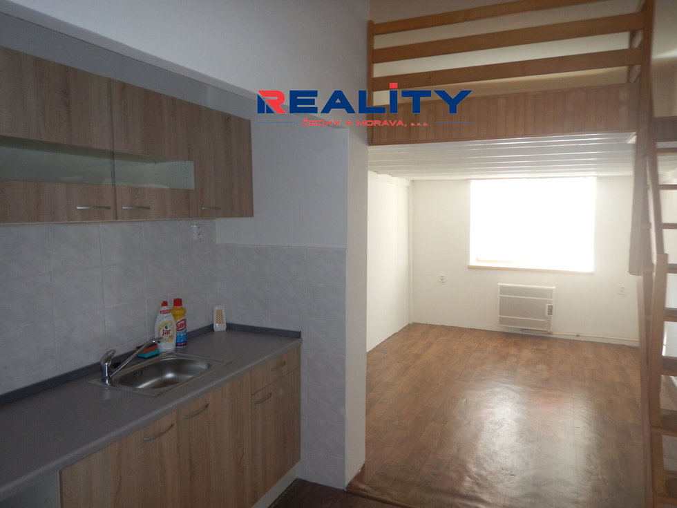 Pronájem bytu 1+kk, garsoniery 40 m², Svitavy