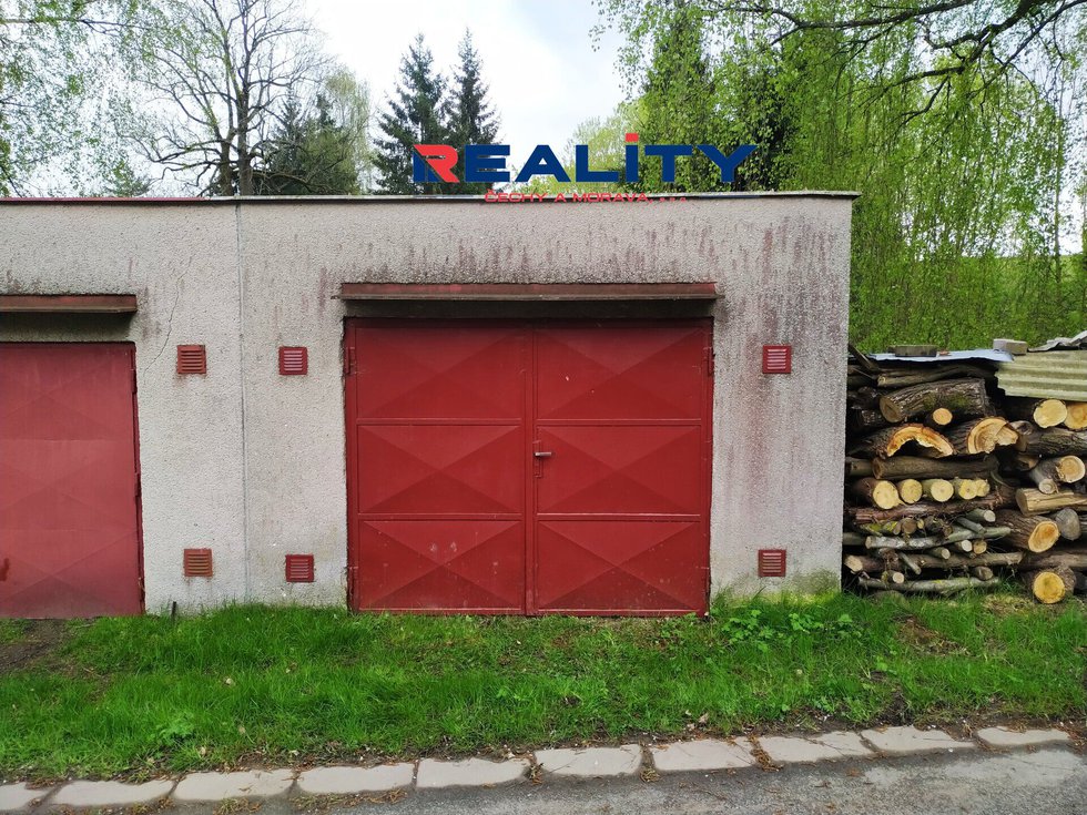 Prodej garáže 19 m², Mikuleč