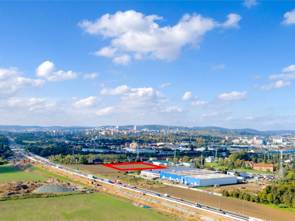 Prodej komerčního pozemku 5000 m², Brno