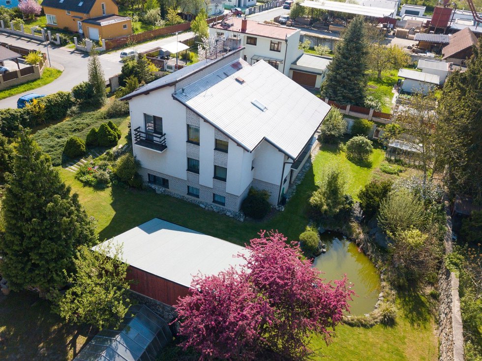 Prodej rodinného domu 251 m², Unhošť
