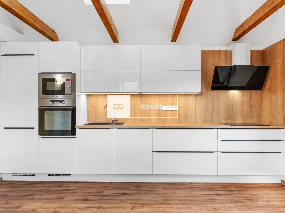 Pronájem bytu 2+kk 77 m², Jablonec nad Nisou