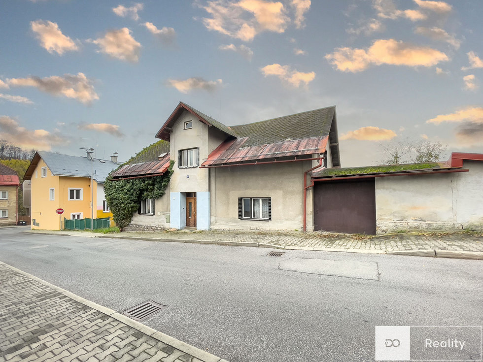 Prodej rodinného domu 250 m², Velké Hamry