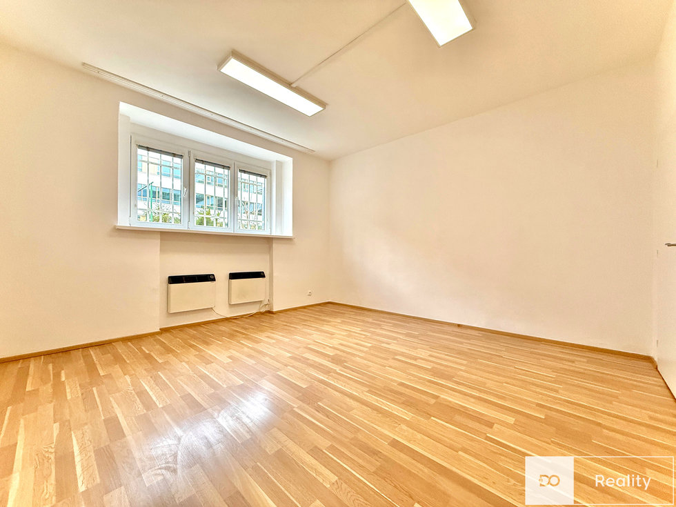 Pronájem bytu 2+kk 50 m², Praha