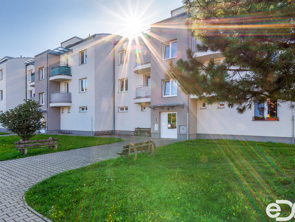 Pronájem bytu 2+kk 45 m², Holice