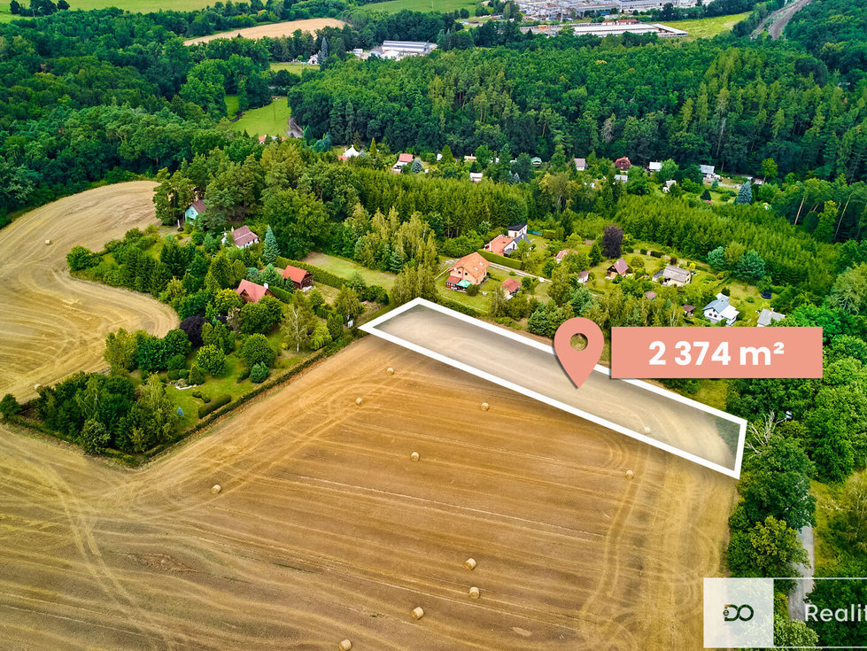 Prodej podílu ostatních pozemků 2374 m², Mrač