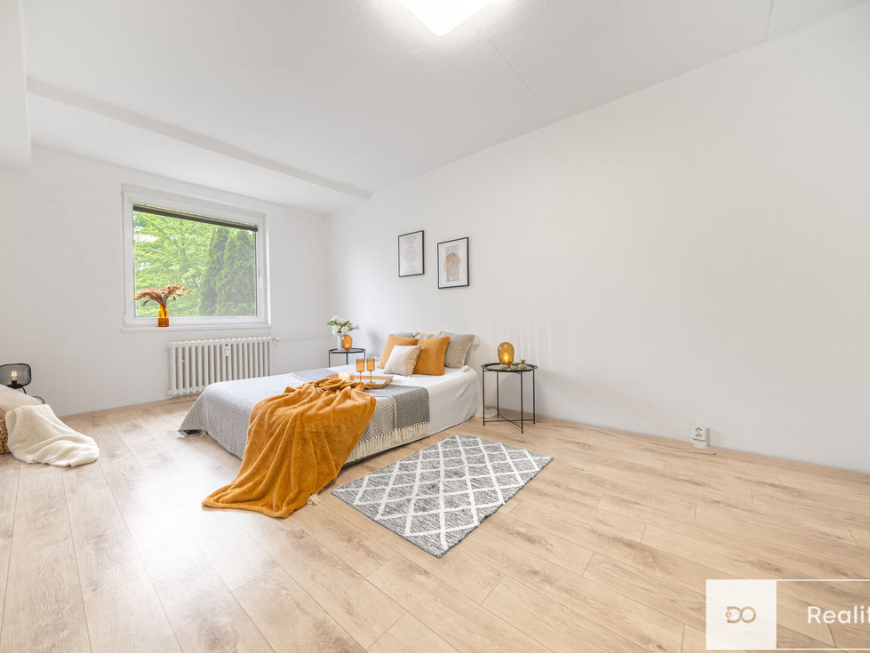 Prodej bytu 2+1 70 m², Milovice