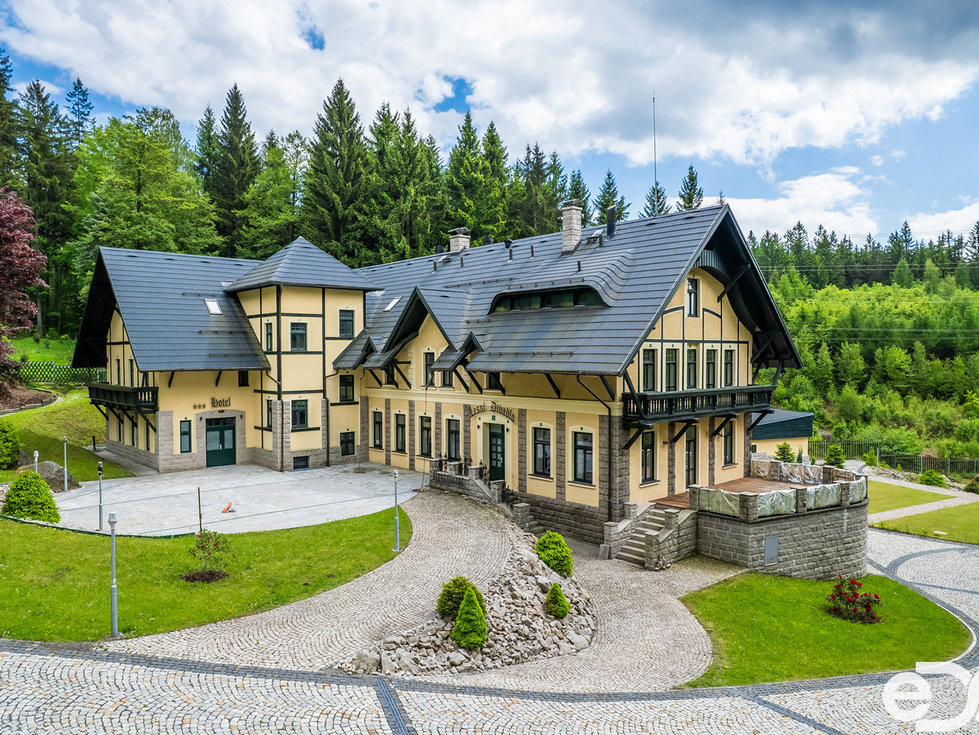Pronájem hotelu, penzionu 2930 m², Jablonec nad Nisou