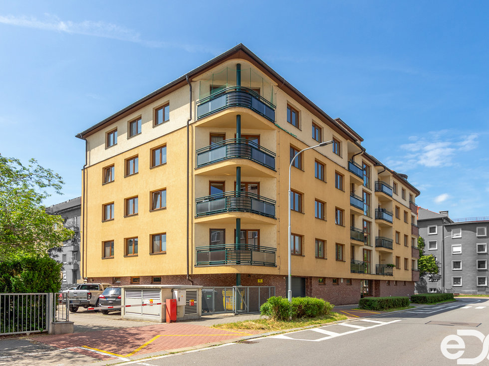 Pronájem bytu 2+kk 69 m², Pardubice