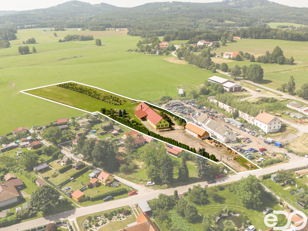 Prodej restaurace 460 m², Slavče