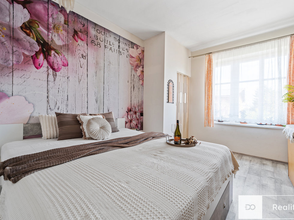 Prodej podílu bytu 2+1 49 m², Dvůr Králové nad Labem