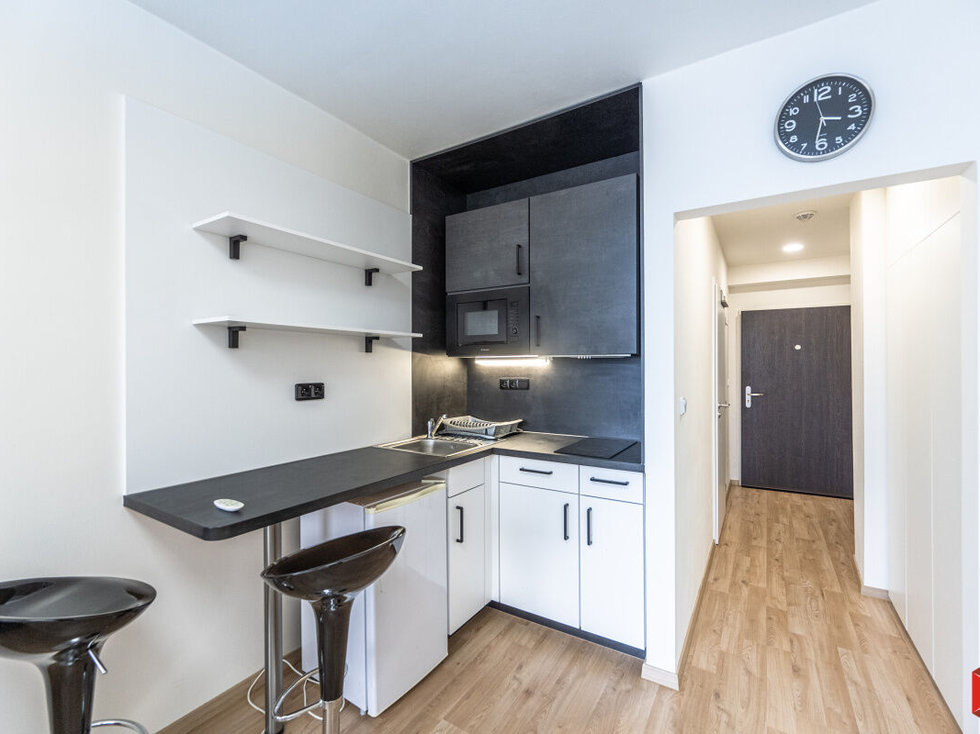 Pronájem bytu 1+kk, garsoniery 25 m², Praha