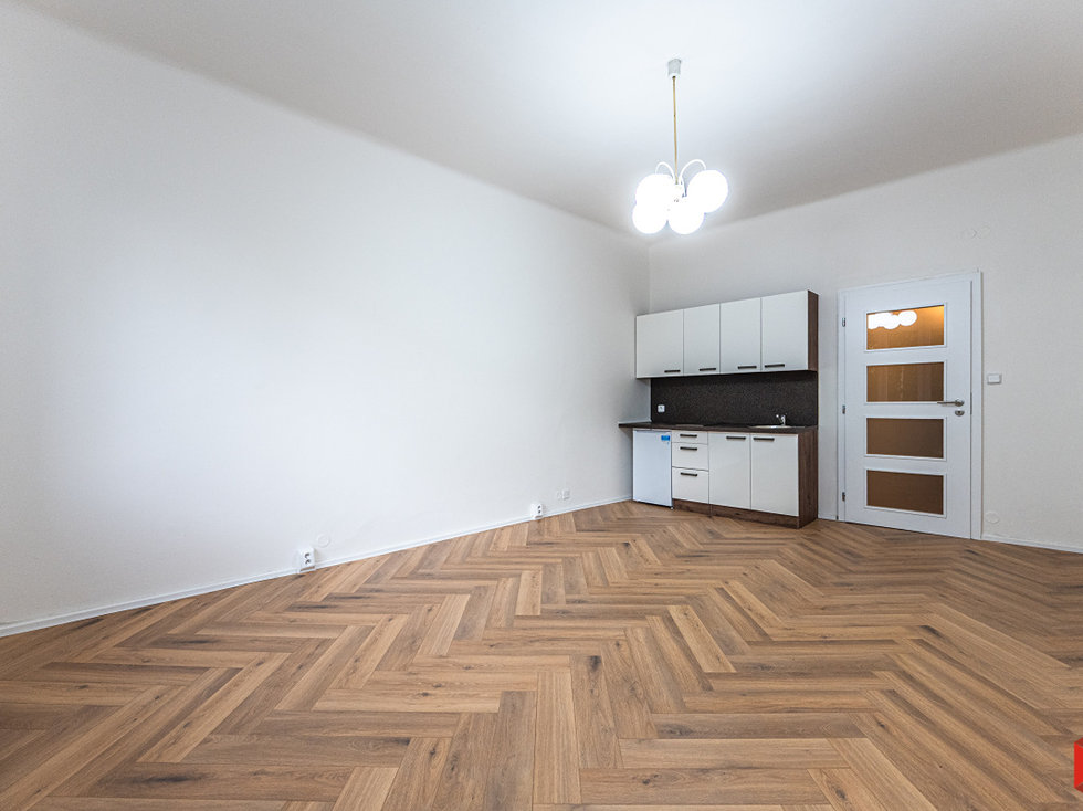 Pronájem bytu 1+kk, garsoniery 25 m², Praha