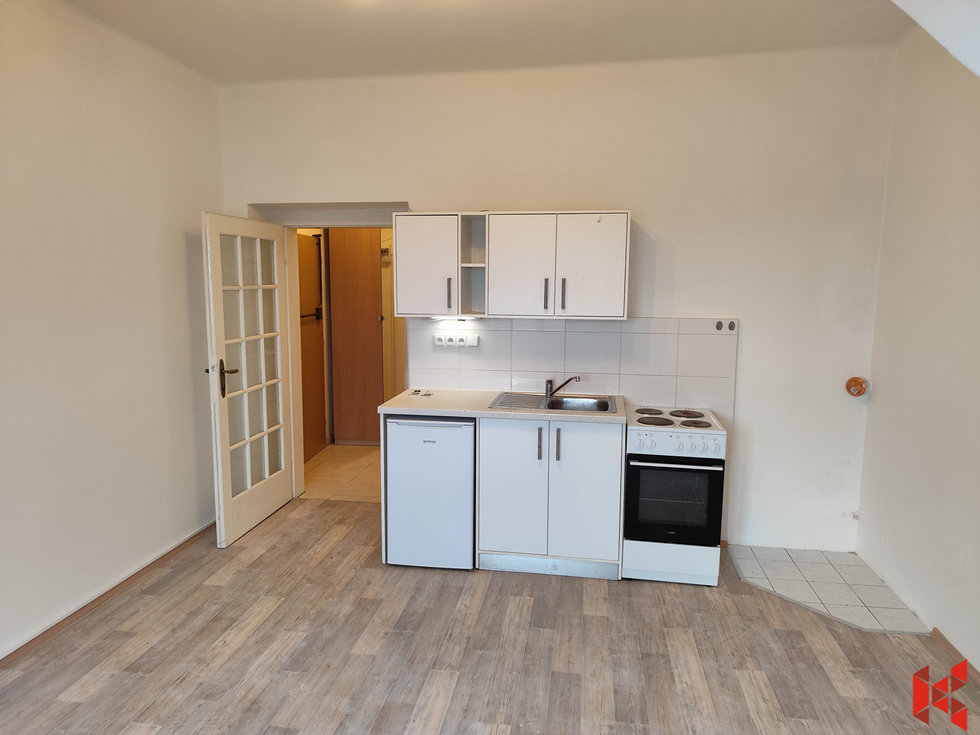 Pronájem bytu 1+kk, garsoniery 26 m², Praha