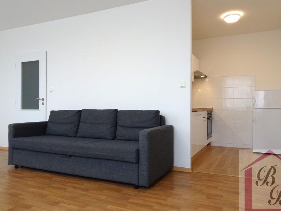 Pronájem bytu 1+kk, garsoniery 33 m², Praha