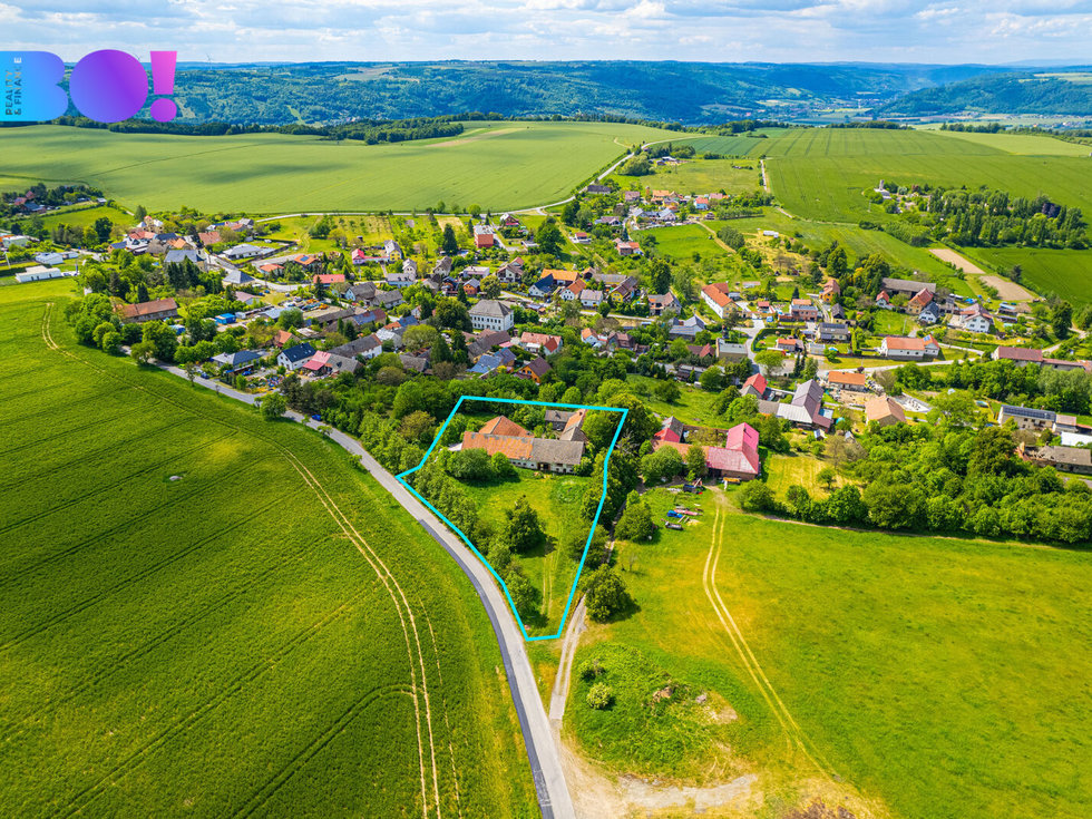 Prodej stavební parcely 4910 m², Odry