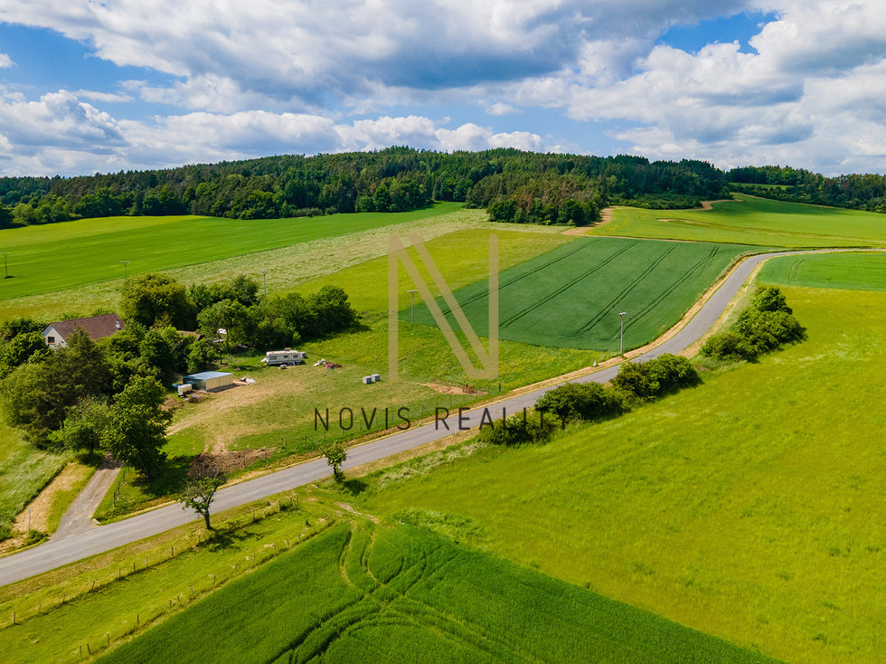 Prodej stavební parcely 2475 m², Švihov