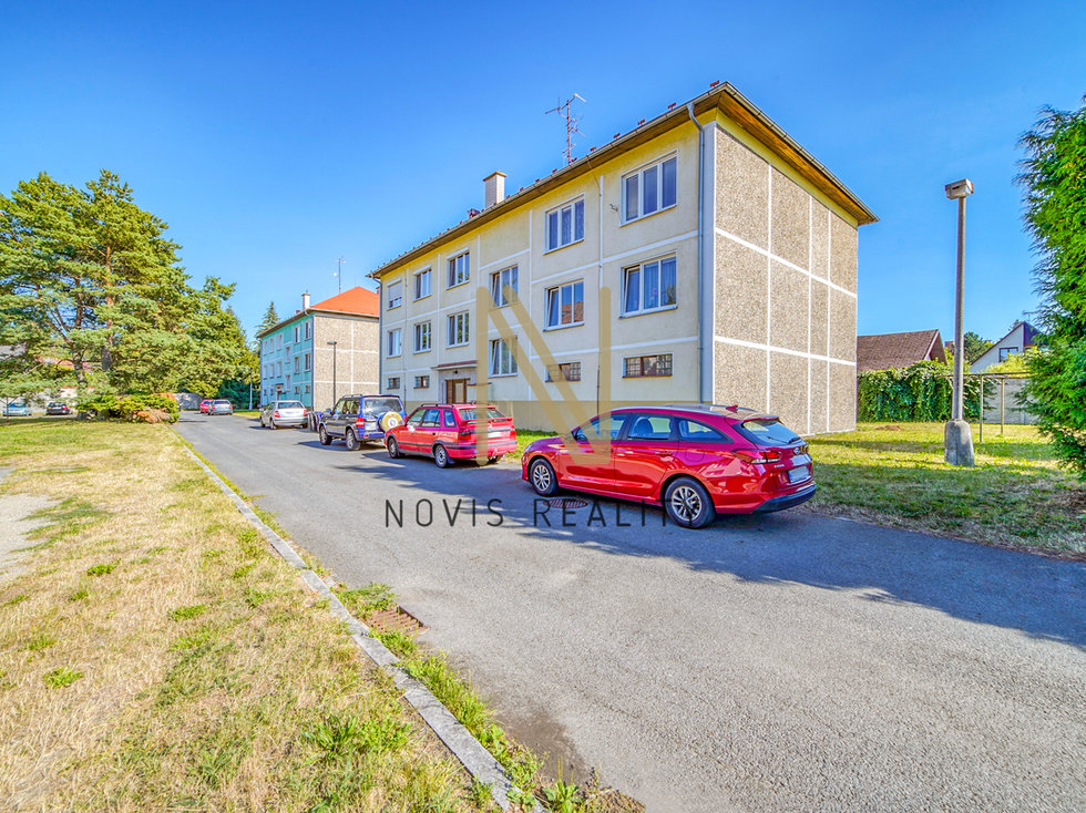Pronájem bytu 3+1 74 m², Planá