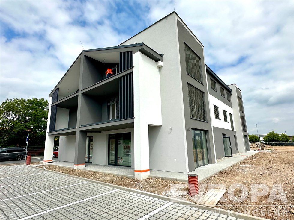 Prodej bytu 2+kk 69 m², Vysoký Újezd